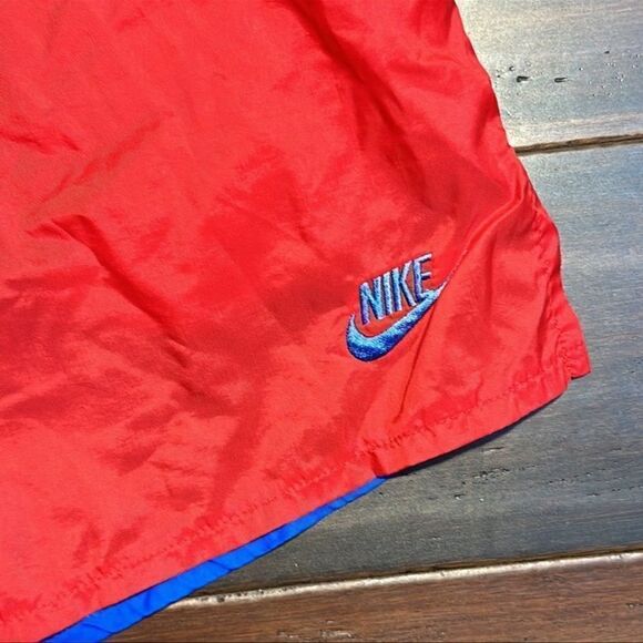 Vintage Nike Ladies Shorts - Picture 2 of 4